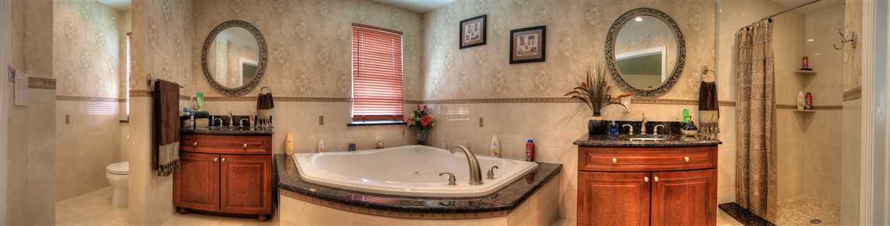 resized-2349823-Master Bathroom Pan HR.jpg